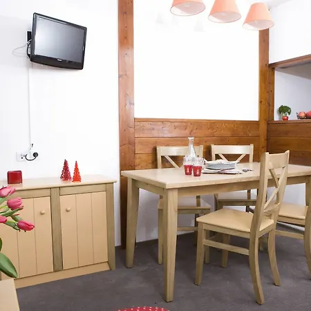 Les Fontaines Blanches - Maeva Apartment